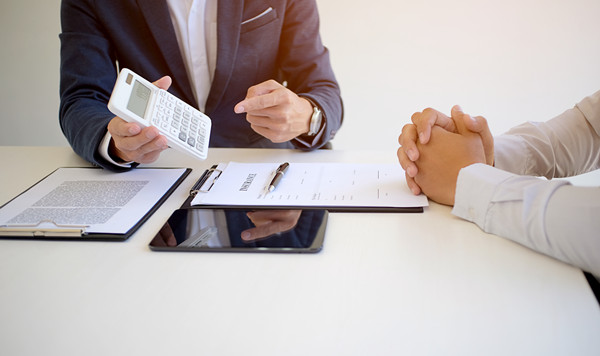 績(jī)效評(píng)估：衡量工作表現(xiàn)，激發(fā)員工潛力！