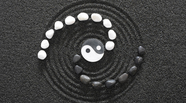 重慶傳統(tǒng)行業(yè)塌方，罪魁禍?zhǔn)拙故欠績r(jià)？