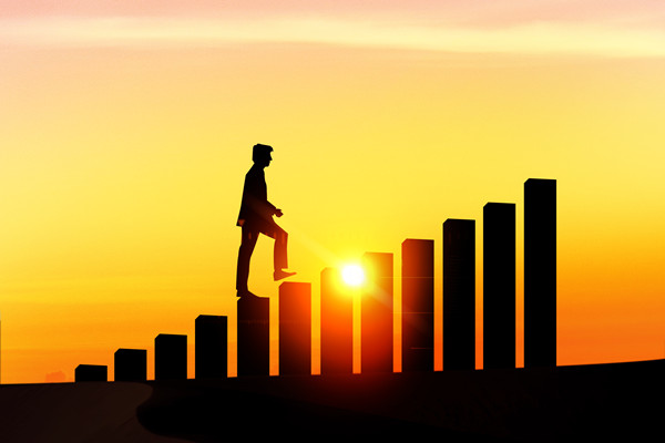 年度轉(zhuǎn)型升級計(jì)劃：轉(zhuǎn)型升級，提質(zhì)增效