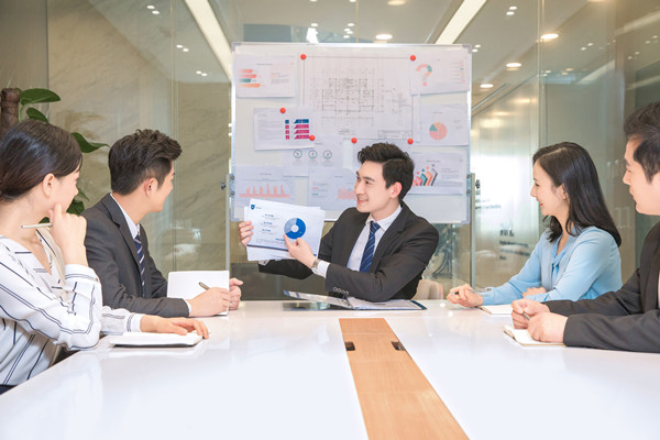 績(jī)效管理的最佳實(shí)踐：理論、研究與實(shí)踐的結(jié)合