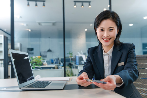 年度客戶滿意度提升計劃：用戶至上，服務(wù)領(lǐng)先