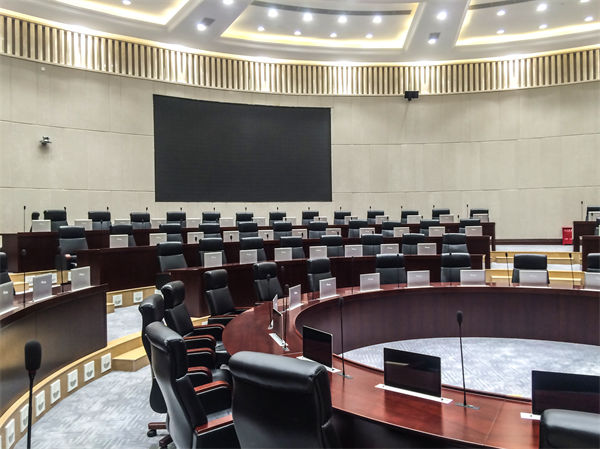 集團管控的創(chuàng)新之路：打破傳統(tǒng)，引領(lǐng)企業(yè)變革