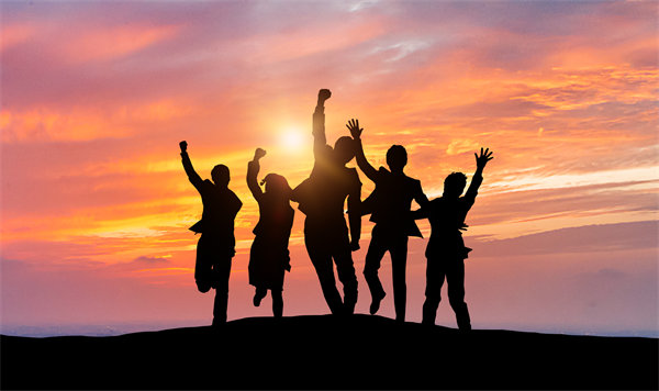 領(lǐng)導(dǎo)智慧：培養(yǎng)卓越領(lǐng)導(dǎo)者，引領(lǐng)企業(yè)不斷前行