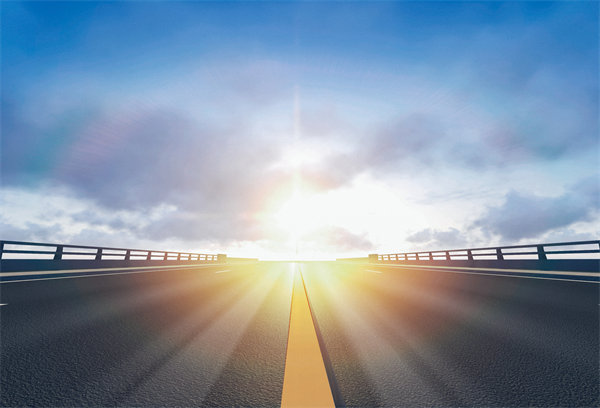 深度戰(zhàn)略咨詢，引領(lǐng)企業(yè)轉(zhuǎn)型，共創(chuàng)美好未來