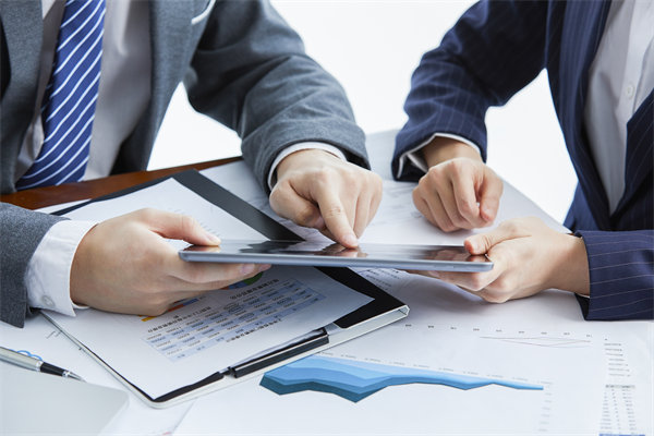 決策智囊：匯聚精英智慧，提升企業(yè)決策質(zhì)量