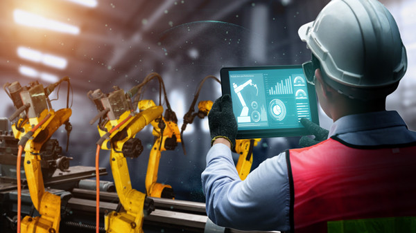 制造業(yè)管理引領(lǐng)企業(yè)質(zhì)量提升，打造高品質(zhì)產(chǎn)品與服務(wù)