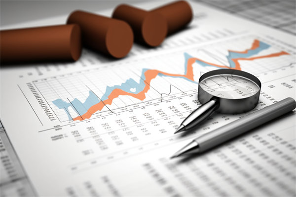 面對多元化團(tuán)隊(duì)，如何實(shí)施個性化績效評估策略？