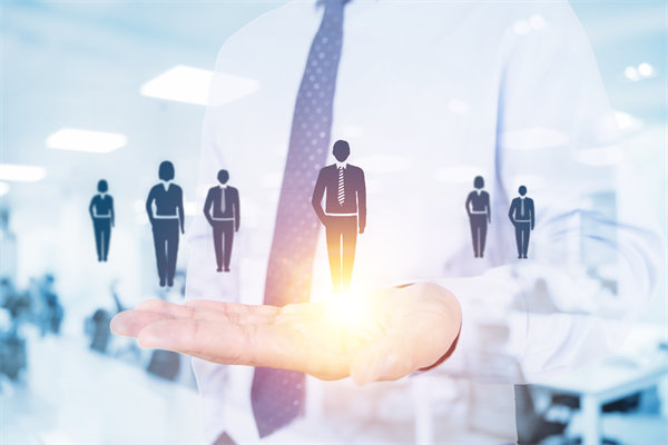 人才盤點(diǎn)的重要性：如何精準(zhǔn)識(shí)別并培養(yǎng)未來領(lǐng)導(dǎo)者？