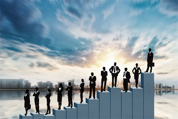 薪酬優(yōu)化時，如何評估員工貢獻與崗位價值？