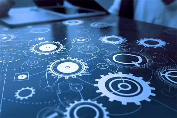 數(shù)字化轉(zhuǎn)型背景下，企業(yè)戰(zhàn)略應如何創(chuàng)新與升級？