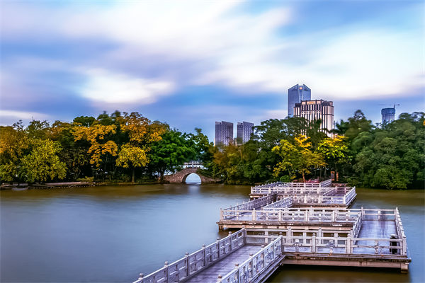 惠州集團(tuán)管控咨詢(xún)公司能否為企業(yè)制定科學(xué)管控策略？