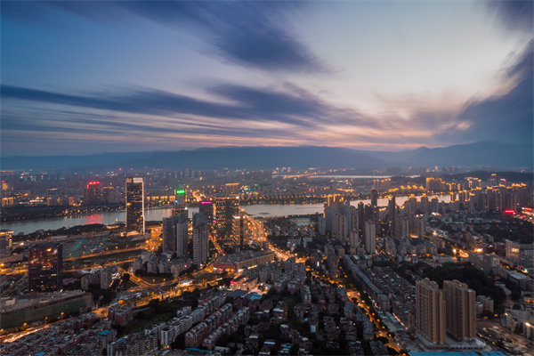 企業(yè)如何借助福州咨詢公司優(yōu)化組織運作流程與效能？