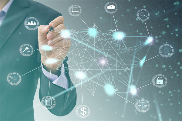 集團(tuán)面臨數(shù)字化轉(zhuǎn)型浪潮，管控方式怎樣順勢(shì)革新？