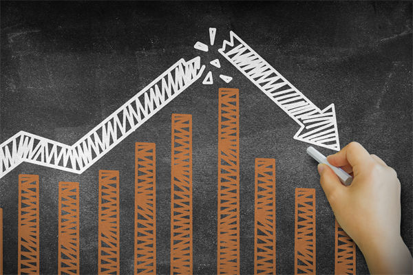 A股開盤大跌，近800股跌超9%，關(guān)聯(lián)企業(yè)如何調(diào)整戰(zhàn)略？