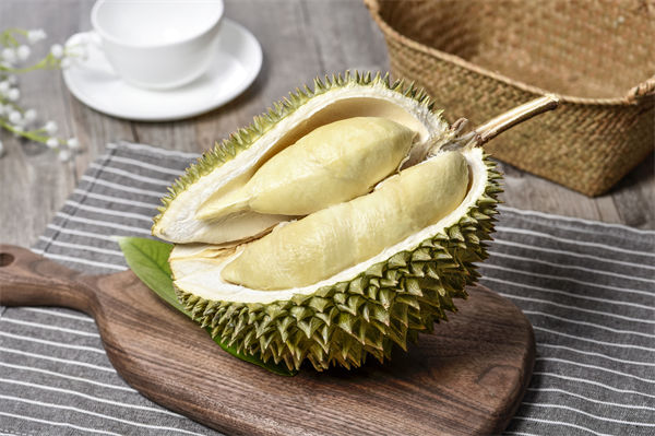 榴蓮價格暴跌50%，有人買了50箱，預(yù)算管理怎么看？