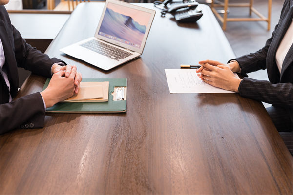 績效溝通障礙重重，怎樣搭建順暢溝通機(jī)制助力考核？