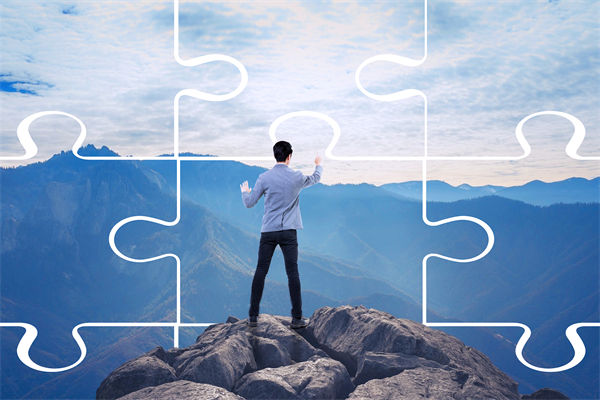 集團管控該抓大放小還是事無巨細？多數(shù)都錯了！