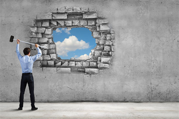 各部門年度計(jì)劃承諾明確，協(xié)同落地時(shí)為何仍有脫節(jié)？