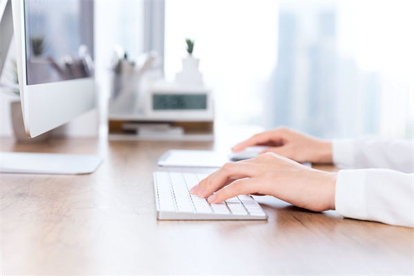 人力資源管理分析：男子請育兒假陪幼女看病被開除