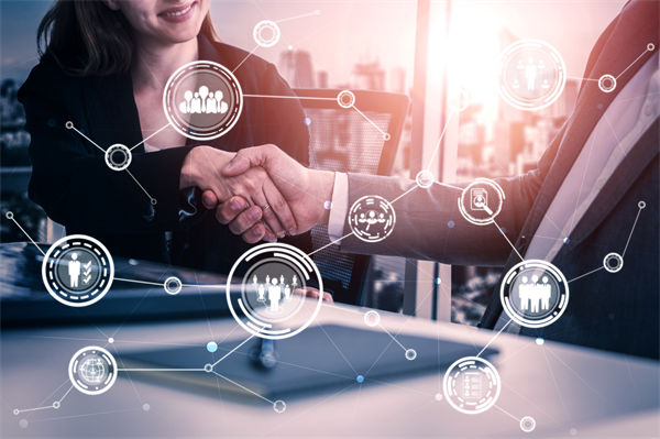 高鐵無座票與二等座同價引熱議，人力資源怎么看？