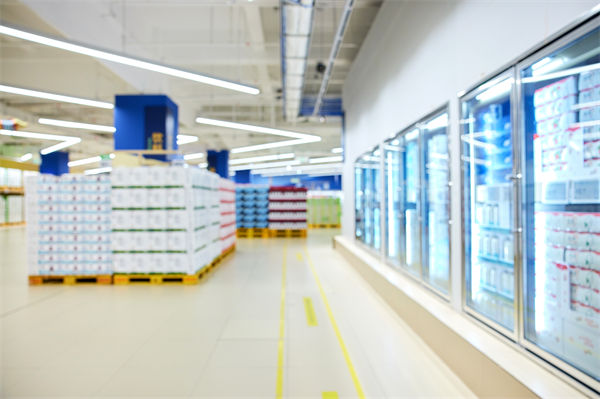 知名超市半年關(guān)了227家店，關(guān)聯(lián)企業(yè)營(yíng)銷怎么看？